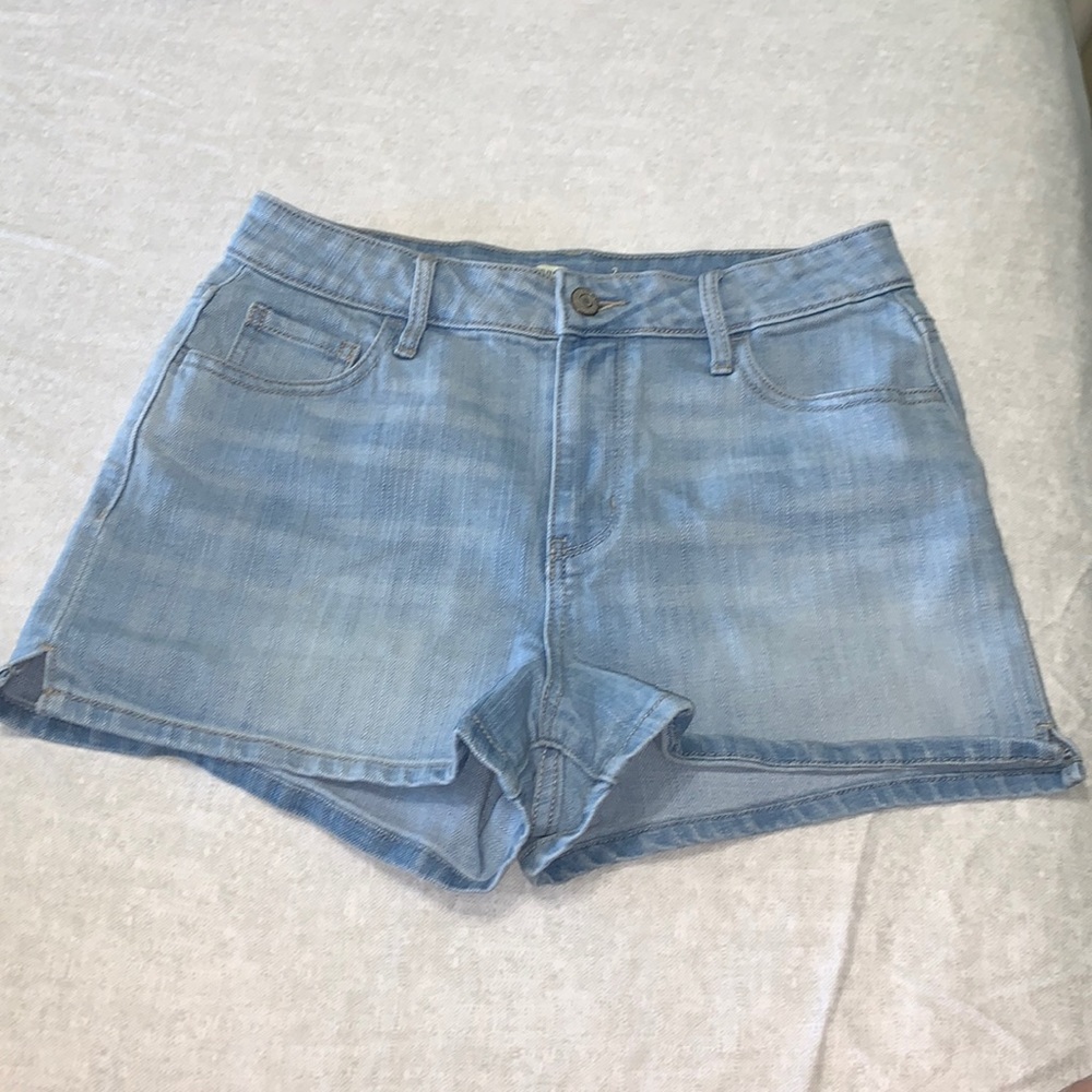 High waisted jean shorts